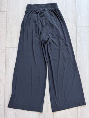 Vuori Villa Pant Small Black Wide Leg Pull On Athleisure